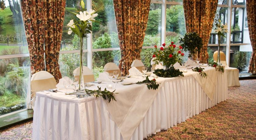 The Glendalough Hotel 래라흐 외부 사진
