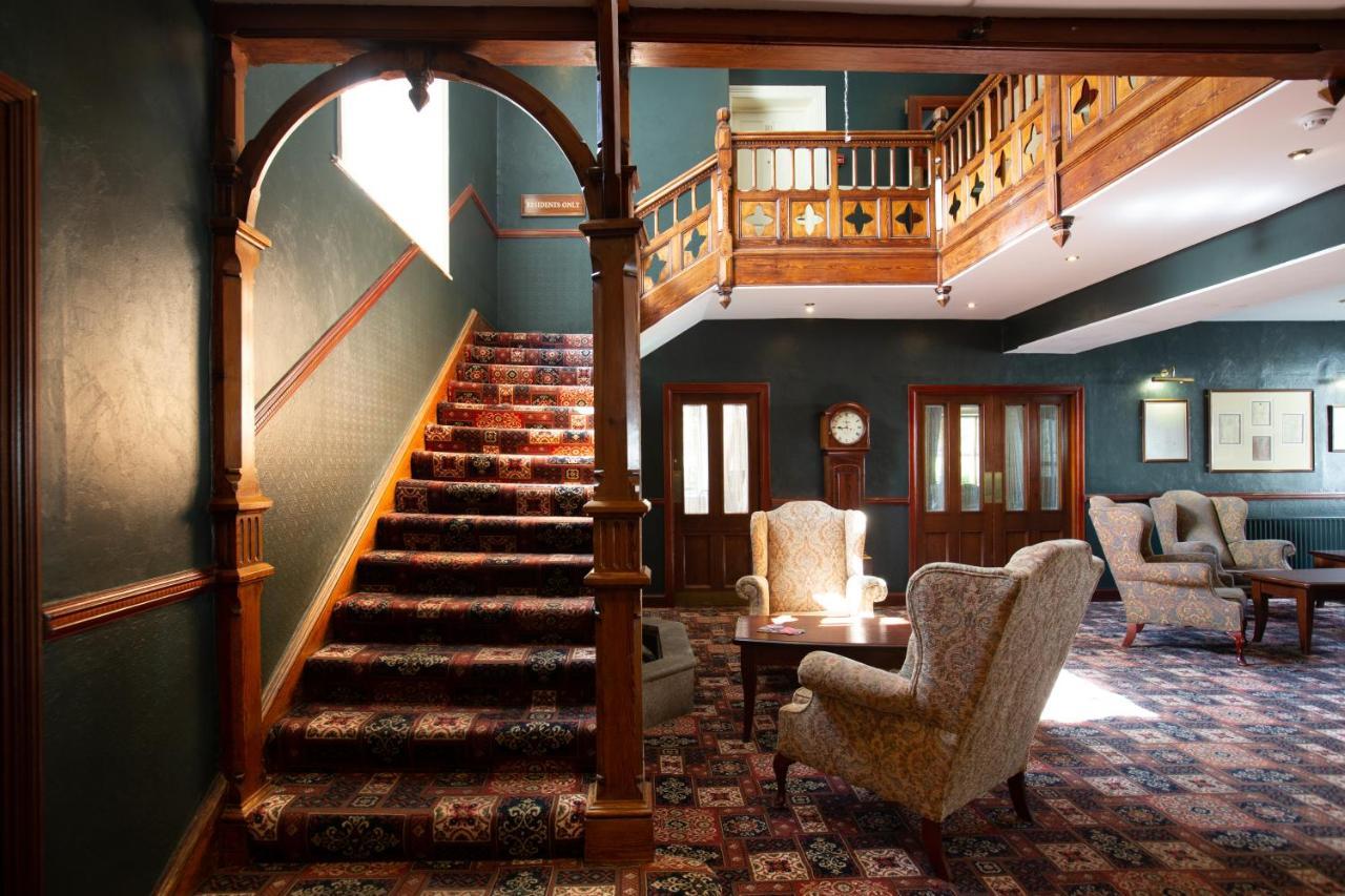 The Glendalough Hotel 래라흐 외부 사진
